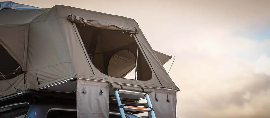 ARB Esperance Hard Shell Roof Top Tent