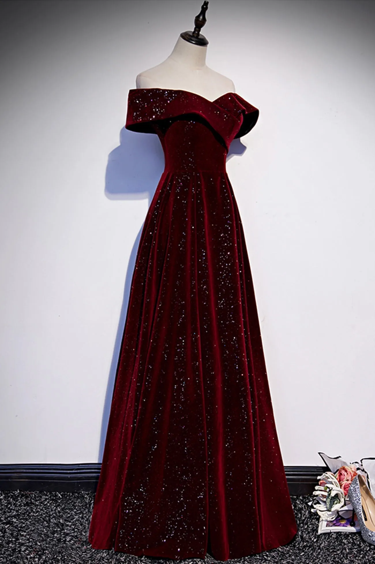 Burgundy Velvet Long Prom Dresses Off the Shoulder Evening Dresses