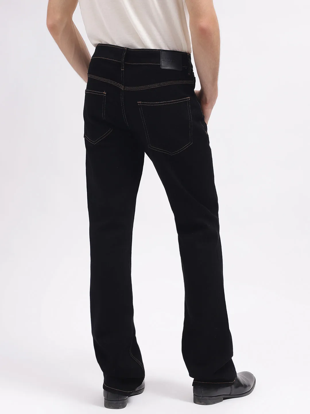 Lindbergh Men Black Solid Bootcut Mid-Rise Jeans